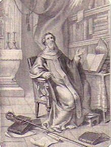 Der heilige Ambrosius sitzt in seinem Stuhl in Bischofskleidung und schaut leicht nach oben.