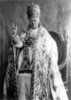 Das Konklave und die Wahl Pius X.: Offizielles Porträt, aufgenommen kurz nach der Inthronisation im August 1903