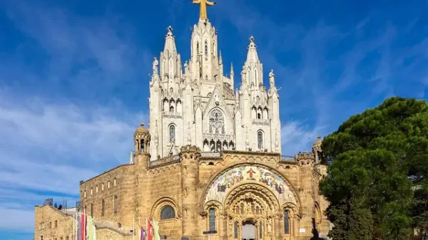 Herz Jesu Verehrung in Spanien: Herz-Jesu-Kirche auf dem Berg Tibidabo